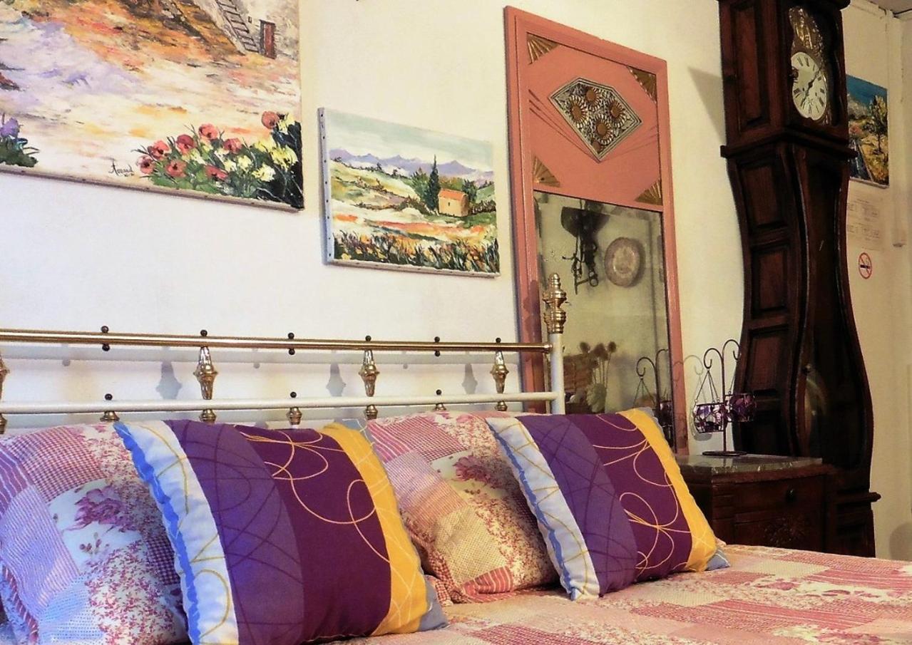 Le Portel Des Arnaud Chambres D'Hotes Durfort-et-Saint-Martin-de-Sossenac 客房 照片